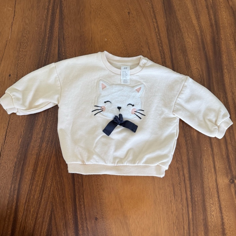 H&M Cotton Cream Cat Kitty Baby Girl Sweatshirt Size 6M